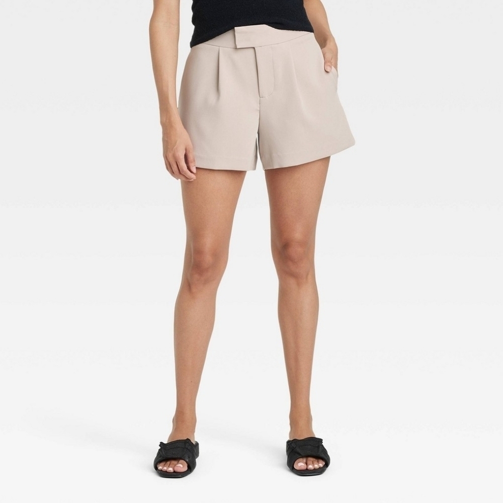 Tailored Shorts White Sz 6